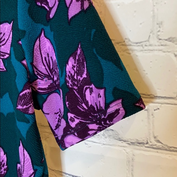 LuLaRoe Floral Pocketed Dress - Picture 7 of 9